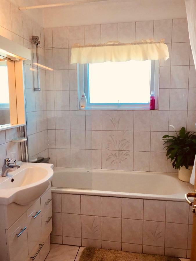Guesthouse Arny Vestmannaeyjar Εξωτερικό φωτογραφία
